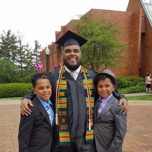 Meet your Posher, Robert